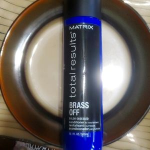 MATRIX Total Results BRASS OFF COLOR OBSESSED Conditioner for nourishment